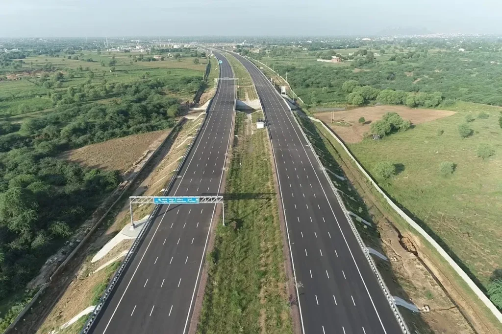 Delhi-Mumbai Expressway