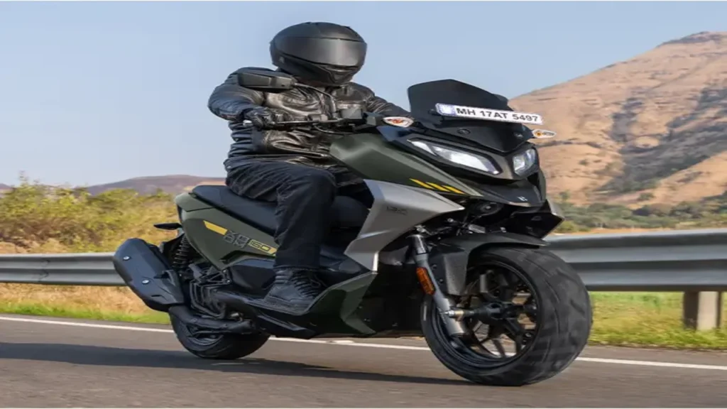 Hero Xoom 160 On road